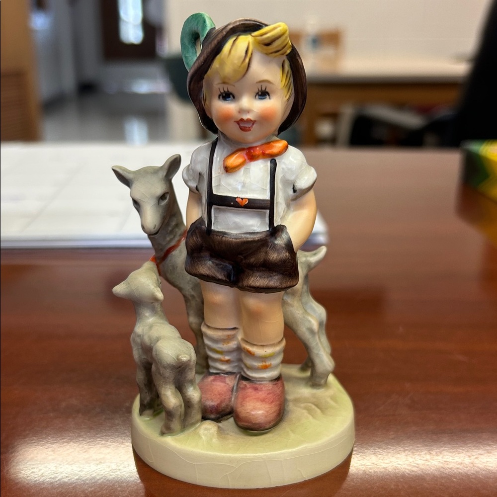 Goebel Hummel "Little Goat Herder" Figurine #200/I